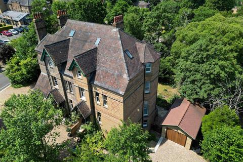 undefined, Mount Park Avenue, Harrow on the Hill, Harrow On The Hill, HA1