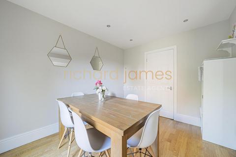 3 bedroom semi-detached house for sale, Colenso Drive, Mill Hill, NW7
