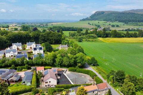 undefined, Borrowdale Plot, Keltybridge, KY4