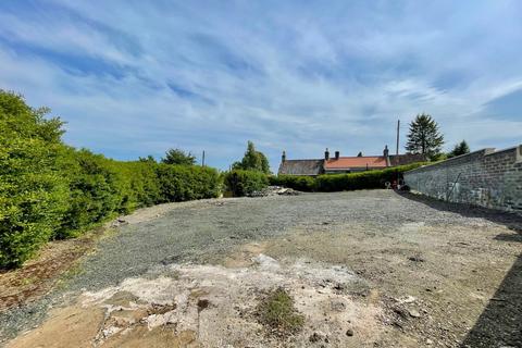 undefined, Borrowdale Plot, Keltybridge, KY4