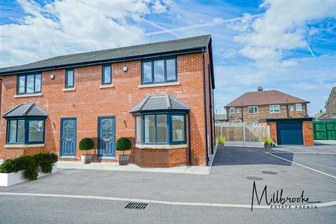 3 bedroom semi-detached house for sale, 6 Knowles Nook, Ashton-In-Makerfield, Wigan, WN4 9BS