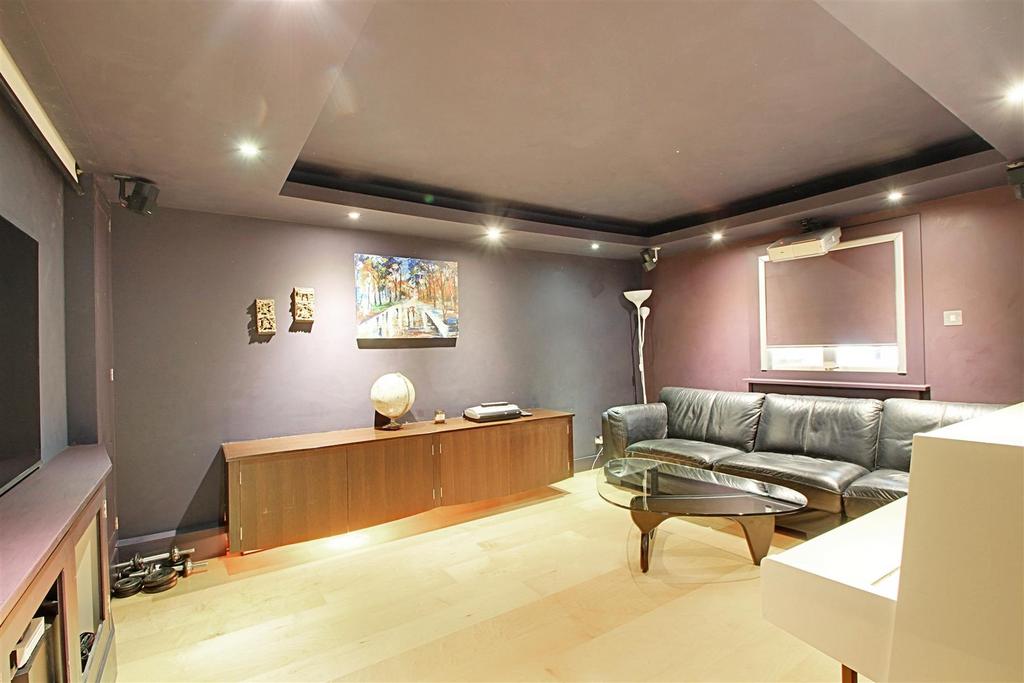 Cinema Room.jpg