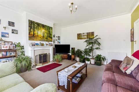 undefined, Carmarthen Avenue, Drayton