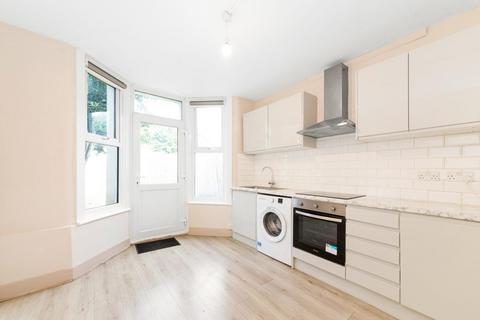 2 bedroom apartment for sale, Revelon Road, Brockley, London, SE4