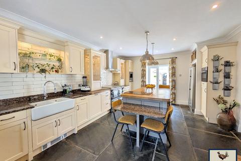 4 bedroom link detached house for sale, 2 Rock Park, Tavistock, PL19