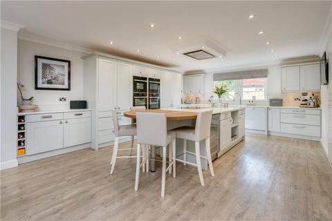 Becca Banks Villa Becca Lane, Aberford, Leeds, LS25 3BD