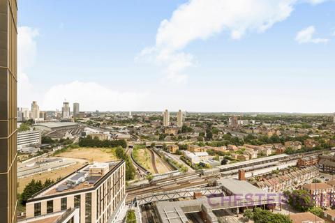 2 bedroom flat to rent, Affinity View, London