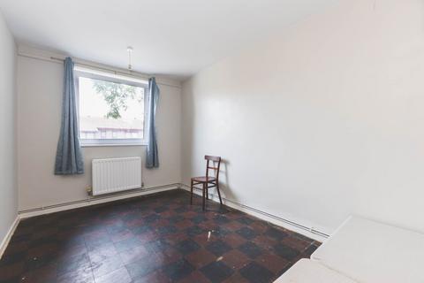 2 bedroom flat for sale, Cottage Grove, Clapham North