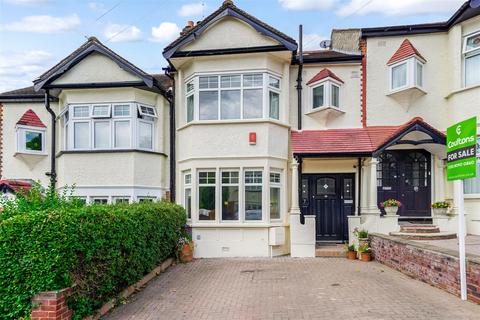 4 bedroom end of terrace house for sale, Pole Hill Road, London E4