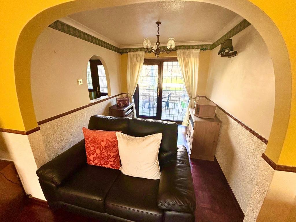 Lounge 1