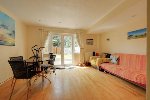 3 bedroom end of terrace house for sale, Payton Drive, Burgess Hill, RH15