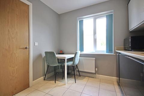 5 Flint Grove, Stourbridge, DY8 4BZ