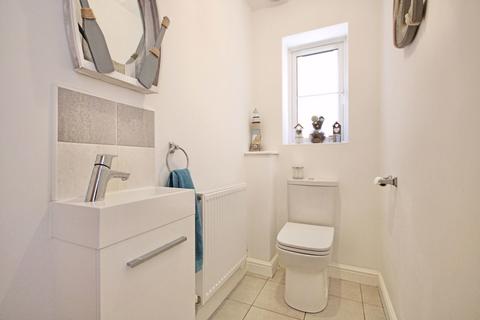 5 Flint Grove, Stourbridge, DY8 4BZ