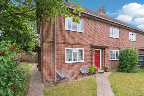 2 bedroom flat for sale, Gainsborough Crescent, Oxfordshire RG9