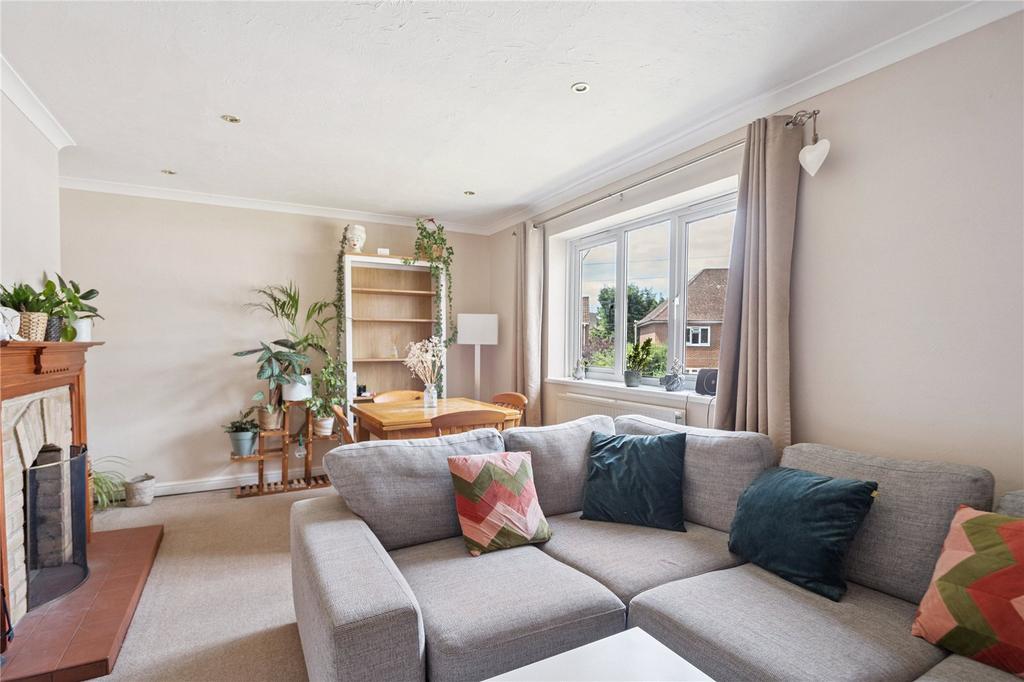Living/Dining Room
