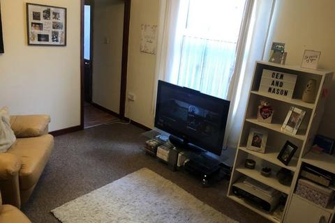 1 bedroom flat to rent, Inverness Place, CF24 4RY
