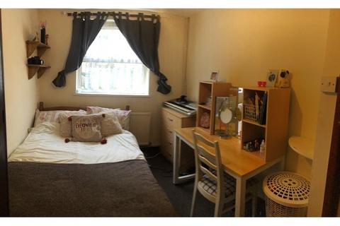 1 bedroom flat to rent, Inverness Place, CF24 4RY