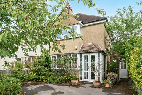 undefined, Weydon Hill Road, Farnham, GU9