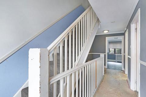 1a Pretoria Road, London, E4 7HA