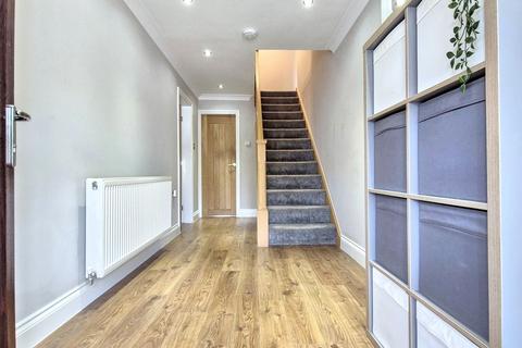 31 Leander Drive, Boldon Colliery, NE35 9LX
