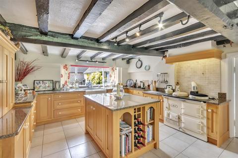 undefined, Haughton, Upton Magna