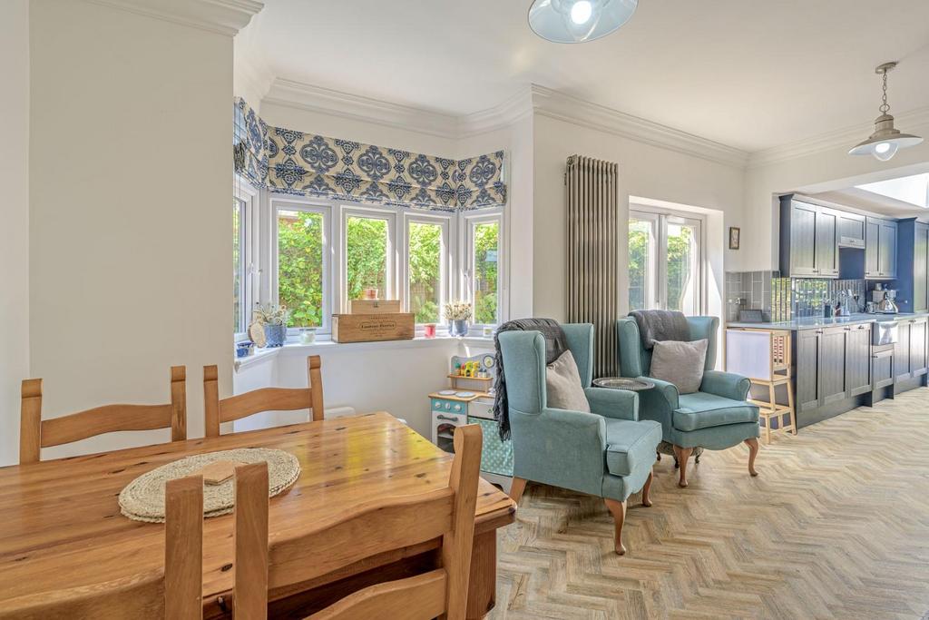 Kitchen Dining Room 1