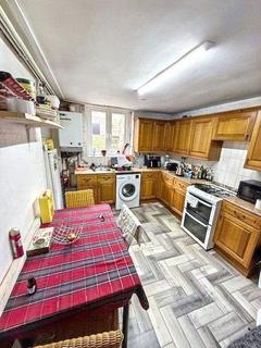 14 Grantham Terrace, Bradford, BD7 1RH