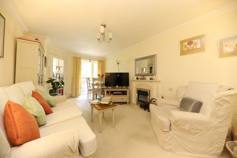 undefined, High Street, Rickmansworth WD3