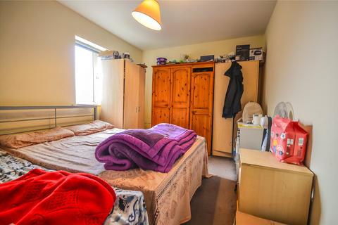2 bedroom apartment for sale, Plymouth Point, Manchester M13