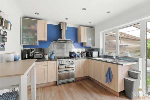 Ridgeland Sambourne Lane, Astwood Bank, Redditch, B96 6EP