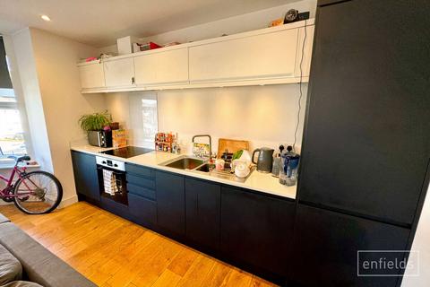 undefined, Southampton SO15
