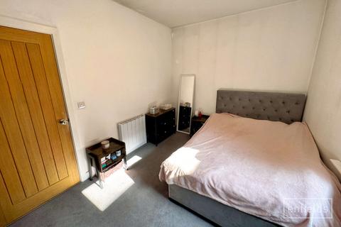 undefined, Southampton SO15