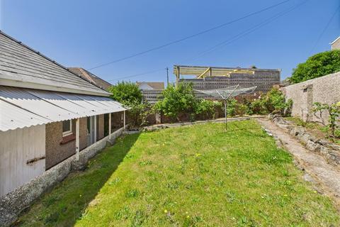2 bedroom bungalow for sale, 3 Pointfields Crescent, Hakin