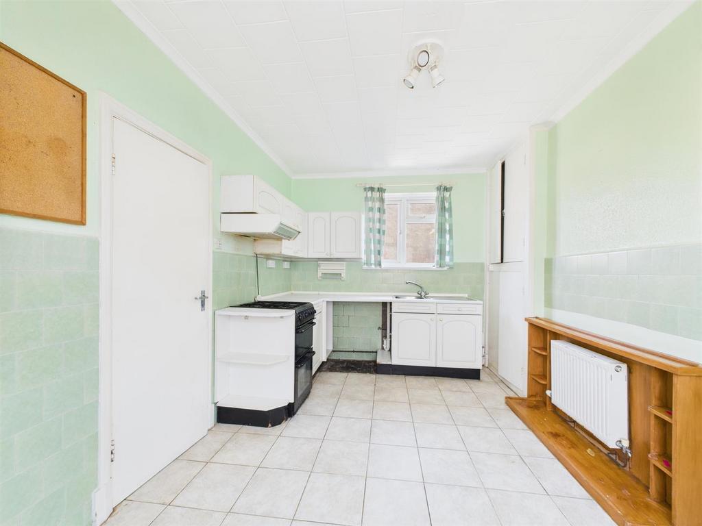 CAM05474 G0-PR0010-STILL007.jpg