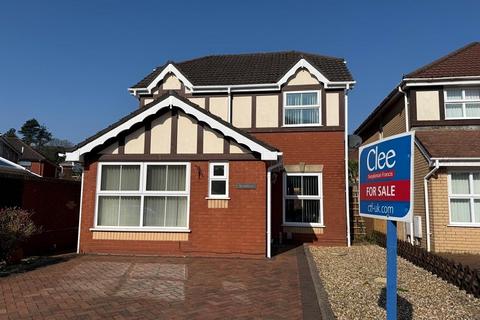 3 bedroom detached house for sale, Cae Glas, Cwmavon, Port Talbot, Neath Port Talbot.