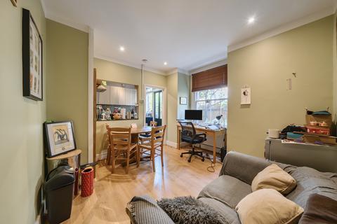 2 bedroom apartment for sale, Eastcombe Avenue, Charlton