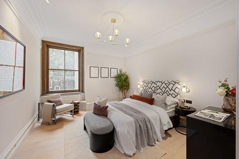 2 bedroom apartment for sale, Southampton Row, London, WC1B
