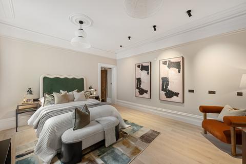 2 bedroom apartment for sale, Southampton Row, London, WC1B