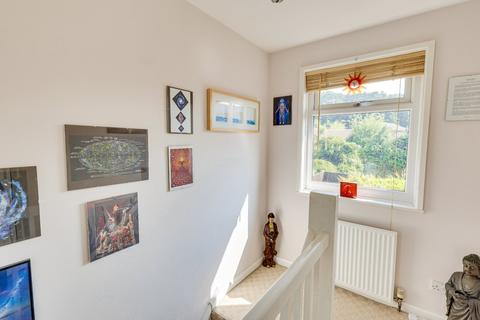 30 Abbeydale Oval, Leeds, LS5 3RF