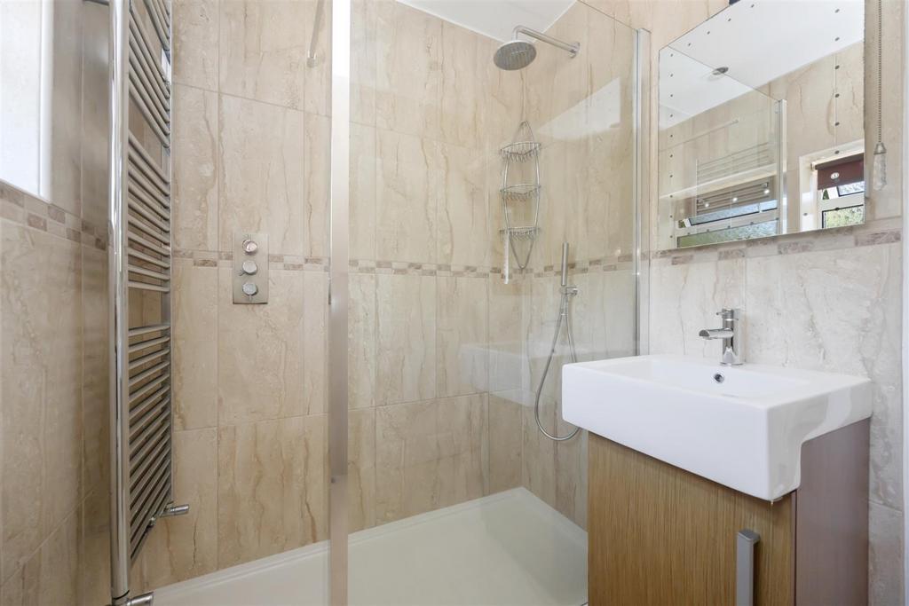 Family Shower Room