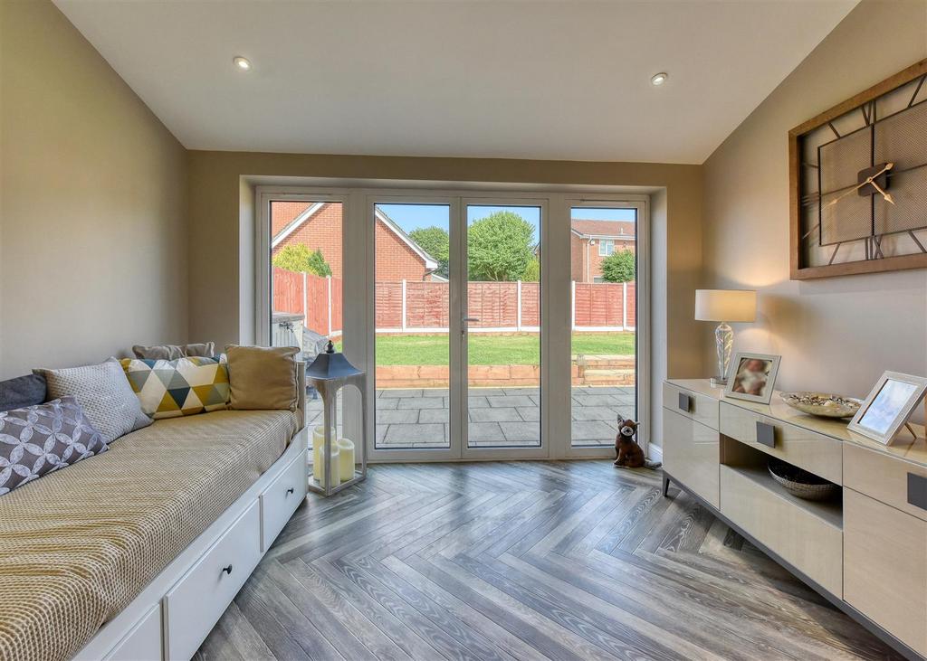 9 Virginia Drive-SItting Room.jpg