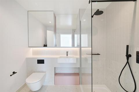 3 bedroom apartment to rent, The Ashbee, 20 Parkview Avenue, Brent Cross Town, London