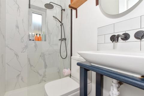 12a Callis Road, London, E17 8PN