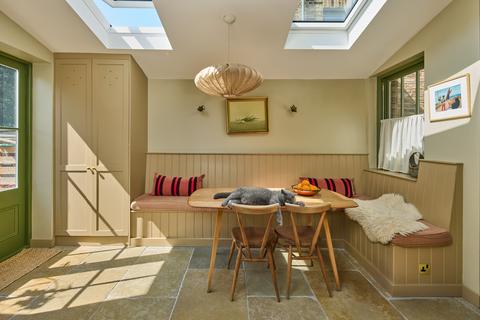 14 Aubrey Road, London, E17 4SL
