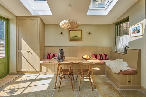 14 Aubrey Road, London, E17 4SL