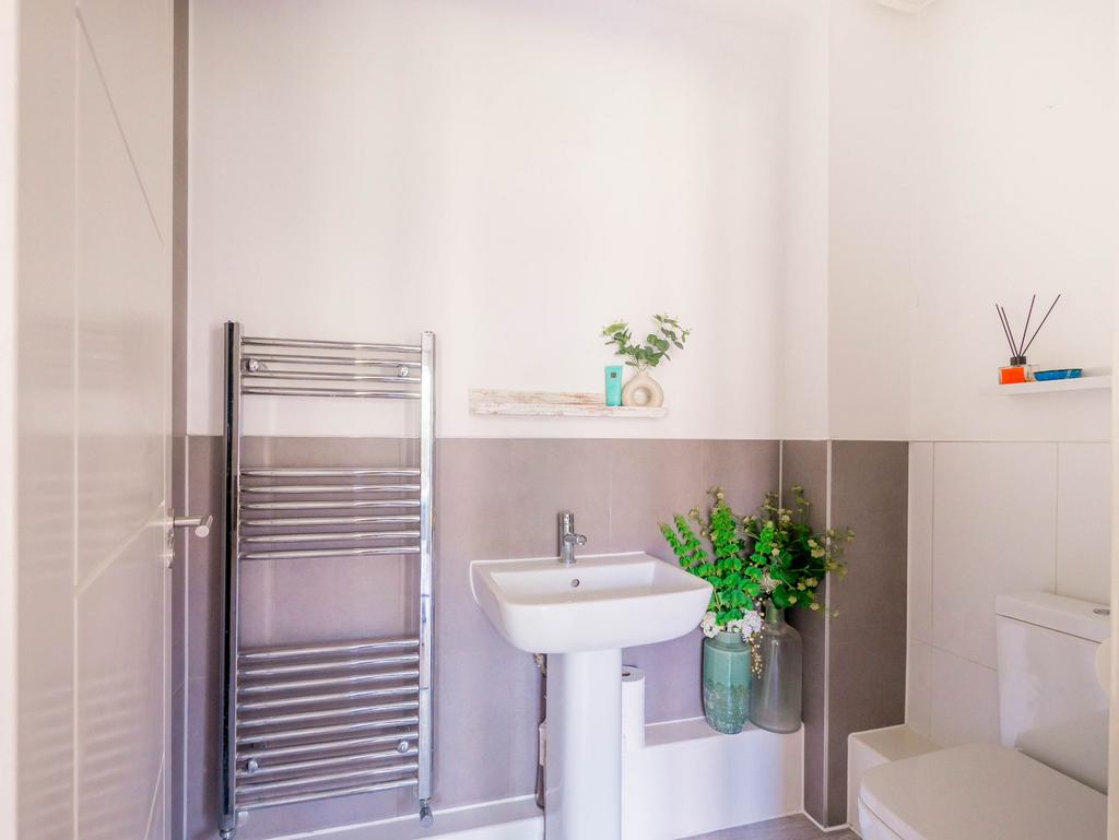 Ensuite
