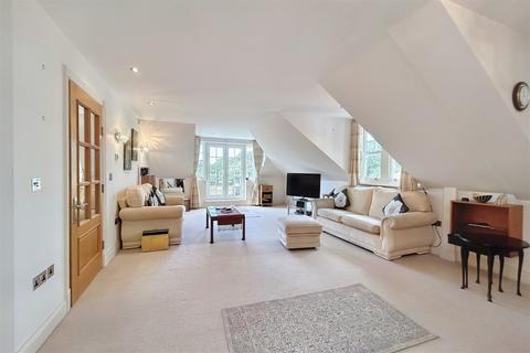 2 bedroom flat for sale, Bournemouth