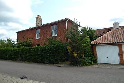 4 bedroom detached house for sale, Beavan House, 59 Victoria Road, Diss, Norfolk IP22 4JE