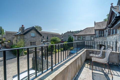 undefined, Sunnydale, Yard 143, Stricklandgate, Kendal