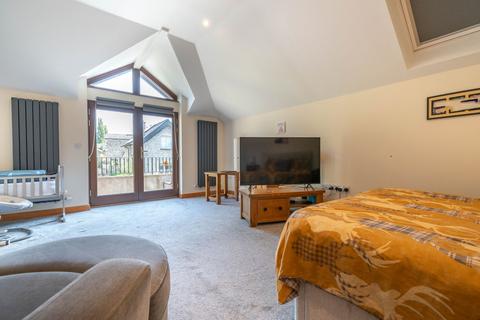 undefined, Sunnydale, Yard 143, Stricklandgate, Kendal